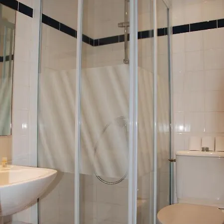 Hotel Pons 3*