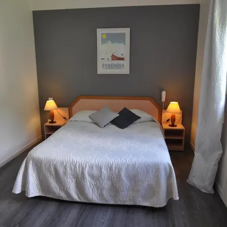 Pons Hotel 3*